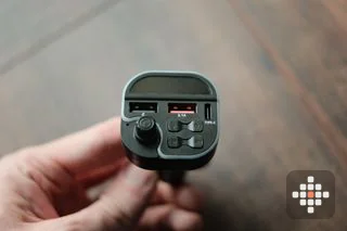 Bluetooth FM-saatja autolaadija (USB + USB-C)